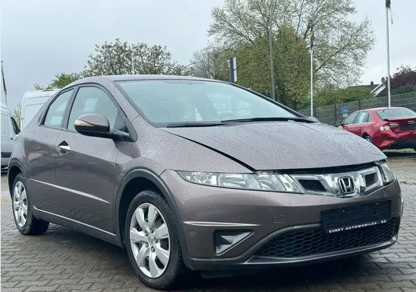 samochody osobowe Honda Civic cena 15000 przebieg: 280000, rok produkcji 2010 z Gogolin